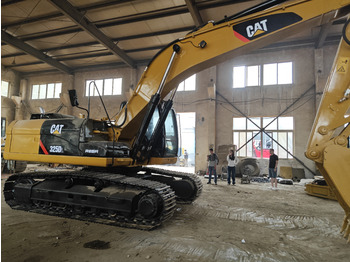 Mobile crane CATERPILLAR 325D: picture 5