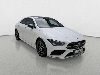Sedan MERCEDES-BENZ