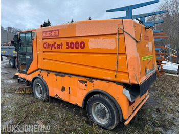 Construction equipment 1900 Andre Bucher CC5000 sopebil: picture 4 Construction equipment 1900 Andre Bucher CC5000 sopebil: picture 4