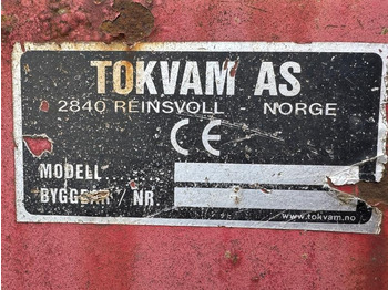 2006 Tokvam 260 THS 2-trinns snøfreser med 3-punkt feste on lease 2006 Tokvam 260 THS 2-trinns snøfreser med 3-punkt feste: picture 4 2006 Tokvam 260 THS 2-trinns snøfreser med 3-punkt feste on lease 2006 Tokvam 260 THS 2-trinns snøfreser med 3-punkt feste: picture 4