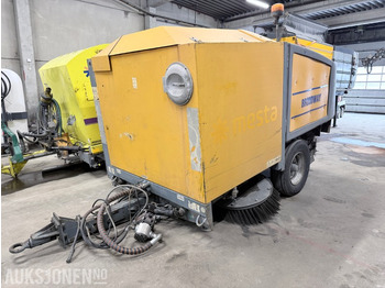 Agricultural machinery