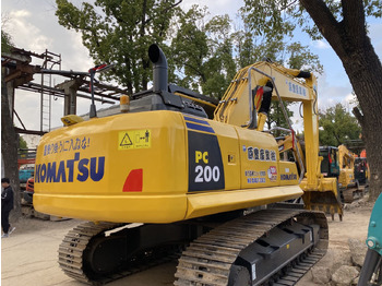 Crawler excavator Komatsu PC200-8 Excavator: picture 4