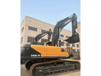 Crawler excavator HYUNDAI