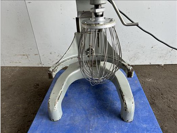 Hobart 20l Planetary mixer on lease Hobart 20l Planetary mixer: picture 4