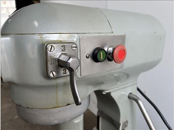 Hobart 20l Planetary mixer on lease Hobart 20l Planetary mixer: picture 3