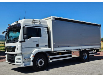 Curtainsider truck MAN TGM 15.290