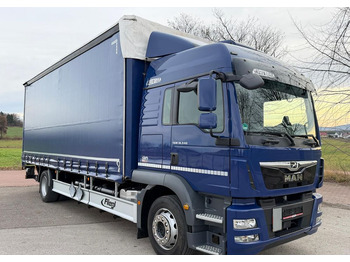 Curtainsider truck MAN TGM 18.340