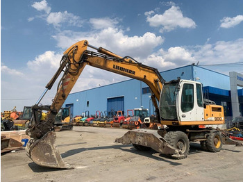 Wheel excavator LIEBHERR A 900