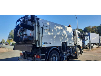 Road sweeper Mercedes-Benz 1824 Axor 1-Hand: picture 3
