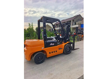 Forklift 2021 Hangcha FD30: picture 2