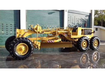 Grader CAT 12 F: picture 4