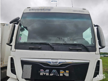 Tractor unit 2015 MAN TGX 18.440: picture 4