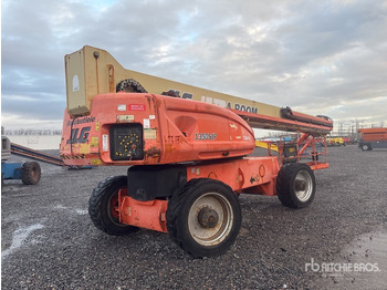 Telescopic boom JLG