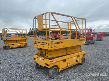 Scissor lift HAULOTTE Compact 10