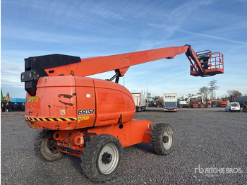 Telescopic boom JLG