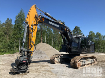 Crawler excavator LIEBHERR