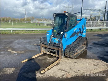 Compact track loader BOBCAT