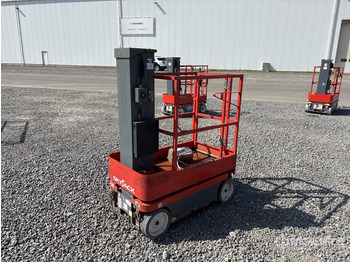 Vertical mast lift SKYJACK