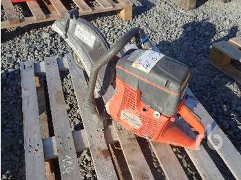 Tool/ Equipment HUSQVARNA K750: picture 1