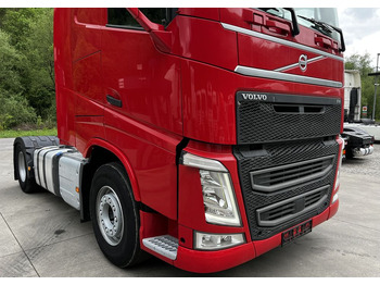Tractor unit Volvo FH // Standard // 2018 // Duże zbiorniki // Klima postojowa // Radary // Idealny !: picture 4