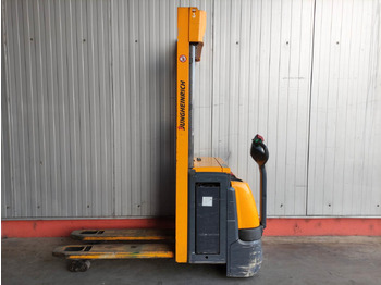 Stacker JUNGHEINRICH EJC