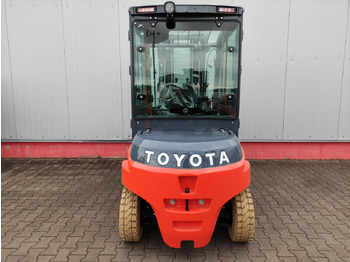 Toyota 8FBMT50 (NEU) on lease Toyota 8FBMT50 (NEU): picture 3