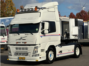 Tractor unit VOLVO FM 450