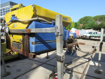 Sand/ Salt spreader NIDO STRATOS B11K-24 PCXN350 1,1M3 + 500L Rotopower Salzstreuer Salt Spreader Zoutstrooier: picture 2