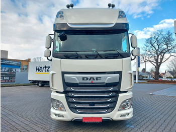 Tractor unit DAF XF 530 FT SuperSpaceCab ACC  Luftfeder Retarder: picture 3