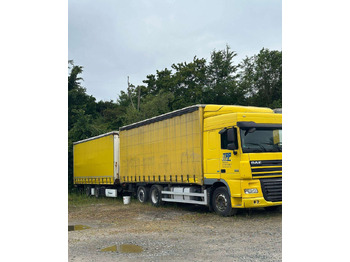 Curtainsider truck DAF XF 105