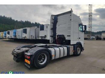 Tractor unit Volvo FH: picture 2