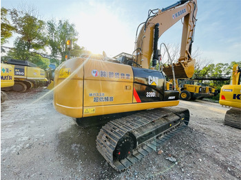 Excavator CATERPILLAR 320D2