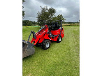 Compact loader