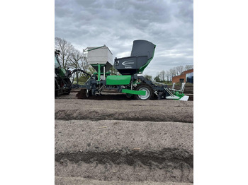 Potato planter