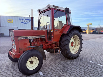 Farm tractor CASE IH XL