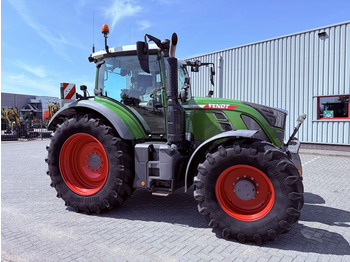 Farm tractor Fendt 722 Vario Power +: picture 2