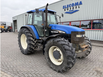 New Holland 8360 Range Command on lease New Holland 8360 Range Command: picture 4 New Holland 8360 Range Command on lease New Holland 8360 Range Command: picture 4