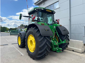 Farm tractor John Deere 8R 410: picture 3