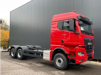 Cab chassis truck MAN TGX 33.510 6X4 BL: picture 2