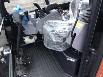 KUBOTA KX027-4 on lease KUBOTA KX027-4: picture 3