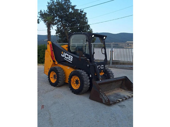 Compact track loader JCB