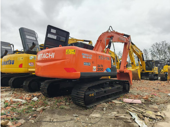 Crawler excavator HITACHI ZX200: picture 4