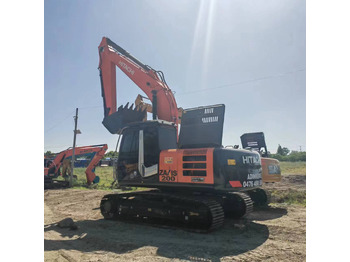 Crawler excavator HITACHI ZX200: picture 2