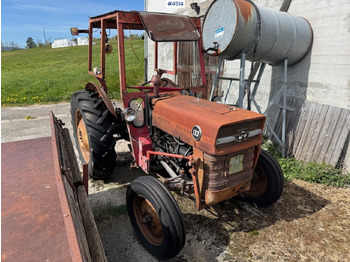 Farm tractor MASSEY FERGUSON 1000 series