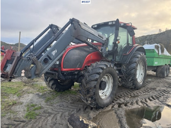 Farm tractor VALTRA T190