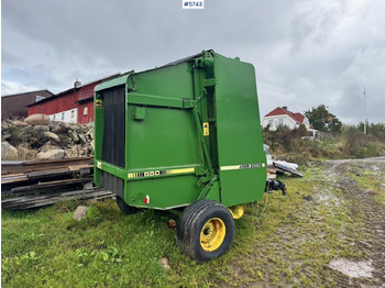 Hay and forage equipment JOHN DEERE