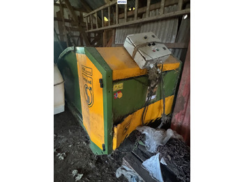Livestock equipment