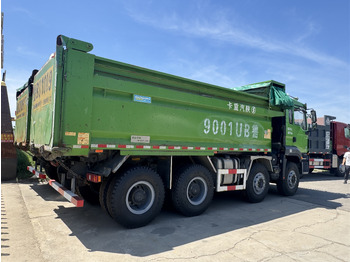 New Cab chassis truck SHACMAN: picture 4