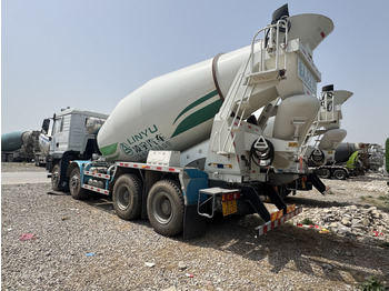 New Concrete mixer truck shacman: picture 3