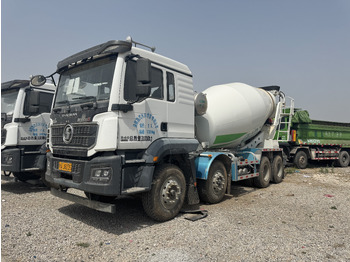 New Concrete mixer truck shacman: picture 2